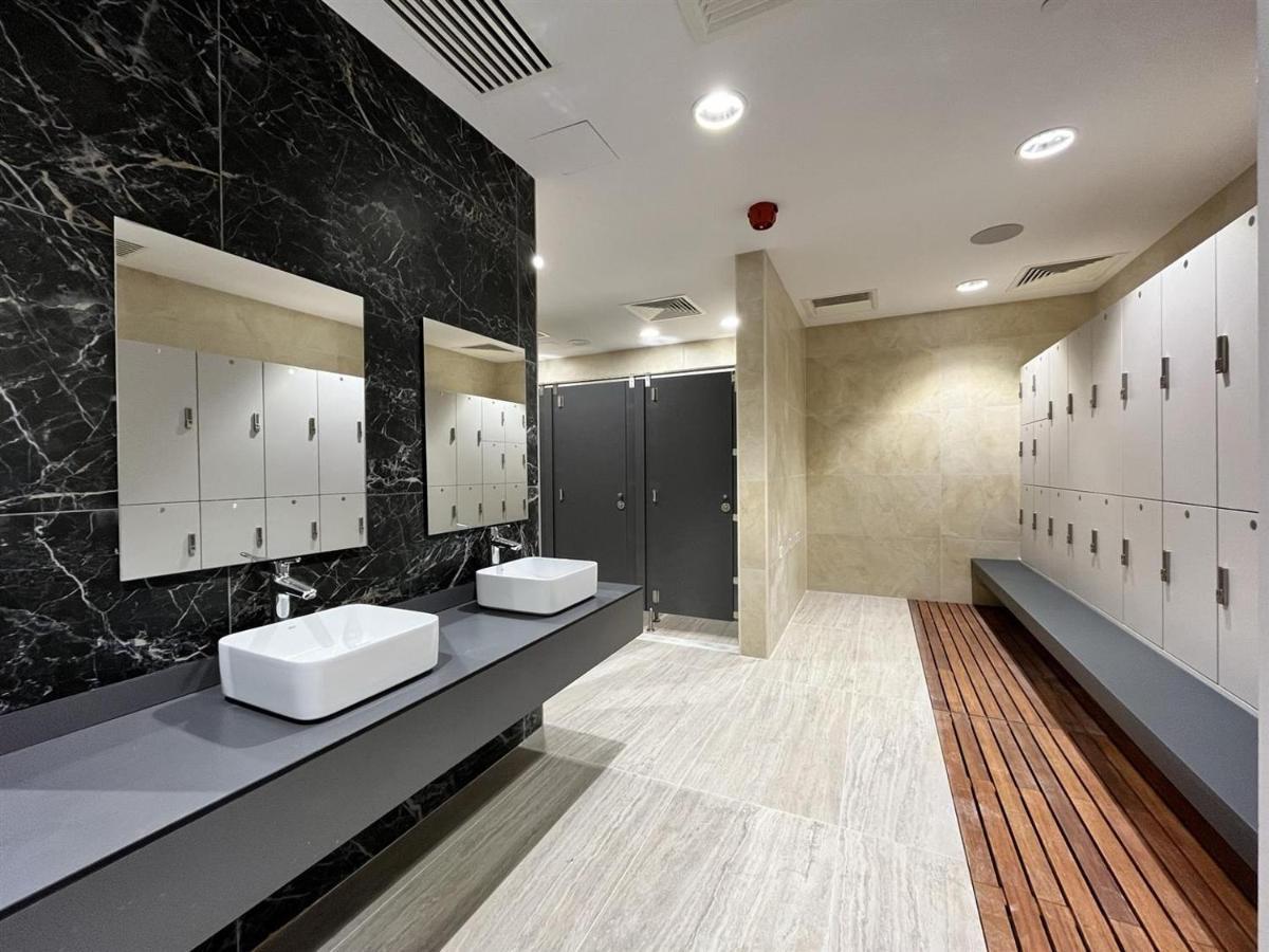 New Luxury Sunrise Oceanview Apartment In ジブラルタル エクステリア 写真